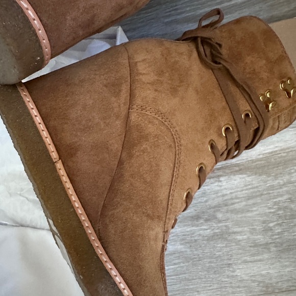 with box Veronica Beard Womens Brown Ananya Shearling Wedge Boots Shoe - Picture 7 of 8